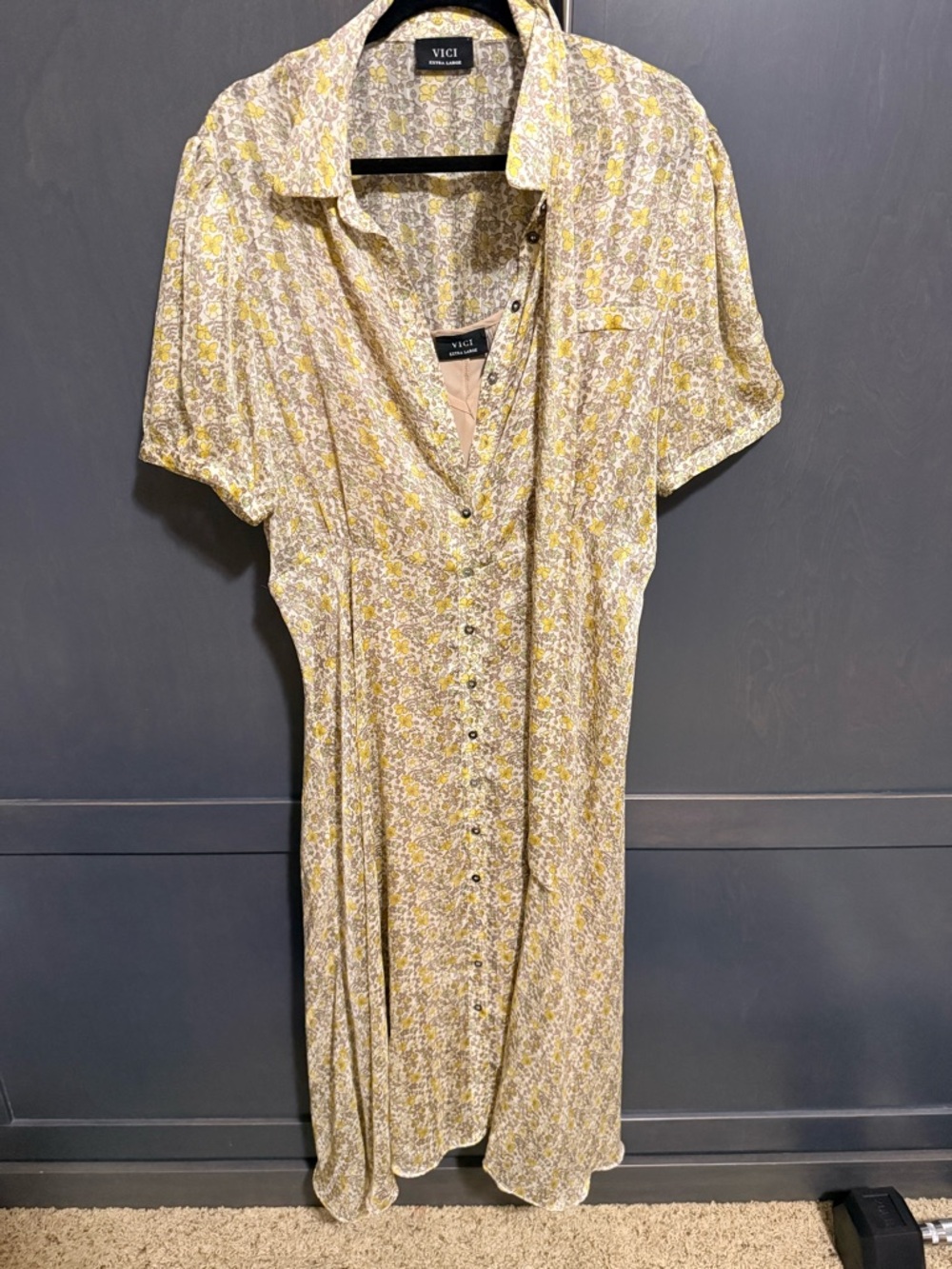 VICI Yellow & Cream Floral Button-Front Dress